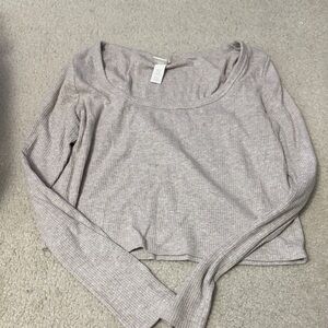 H&M Light Gray Ribbed Scoop Neck Blouse